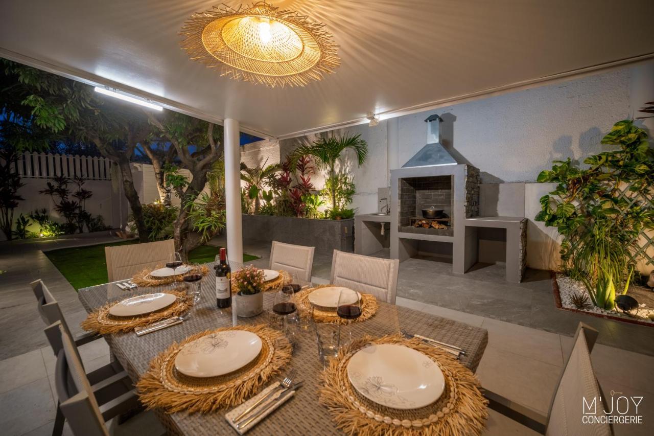 סן-פייר La Villa Rosaya - Piscine & Jacuzzi מראה חיצוני תמונה