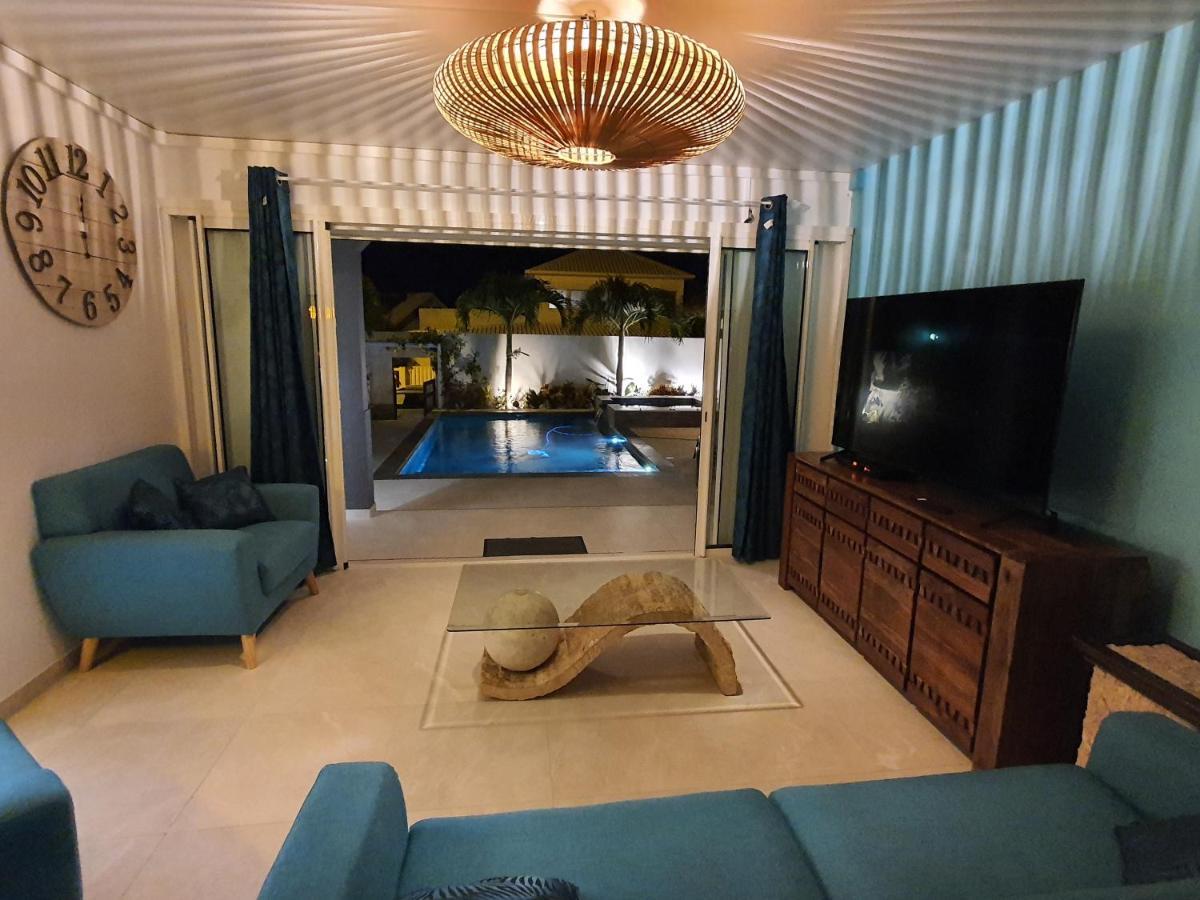 סן-פייר La Villa Rosaya - Piscine & Jacuzzi מראה חיצוני תמונה