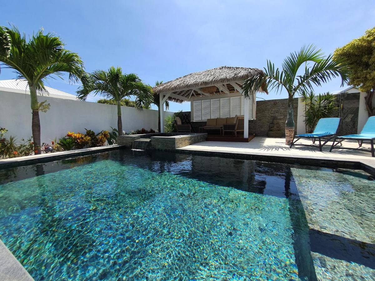 סן-פייר La Villa Rosaya - Piscine & Jacuzzi מראה חיצוני תמונה