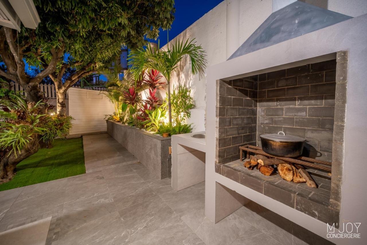 סן-פייר La Villa Rosaya - Piscine & Jacuzzi מראה חיצוני תמונה