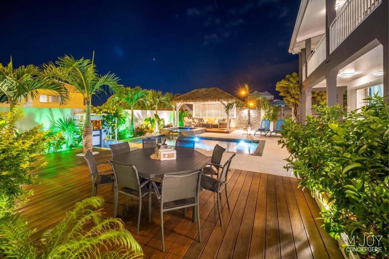סן-פייר La Villa Rosaya - Piscine & Jacuzzi מראה חיצוני תמונה